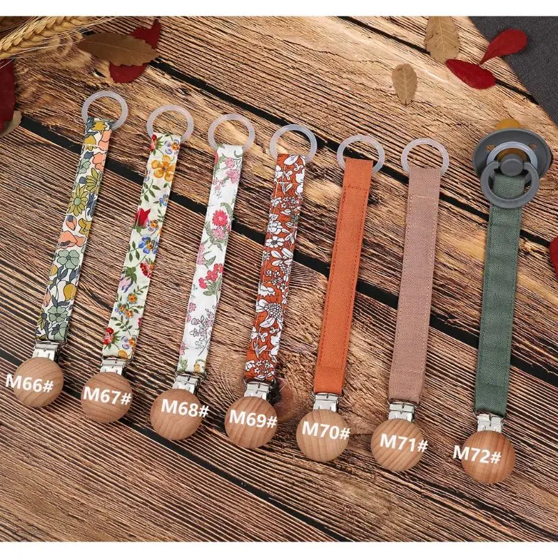 New Practical Nipple Holder Cotton Linen Baby Pacifier Clip Chain Linen + Metal Elegant Nipple Leash Strap Lovely Color