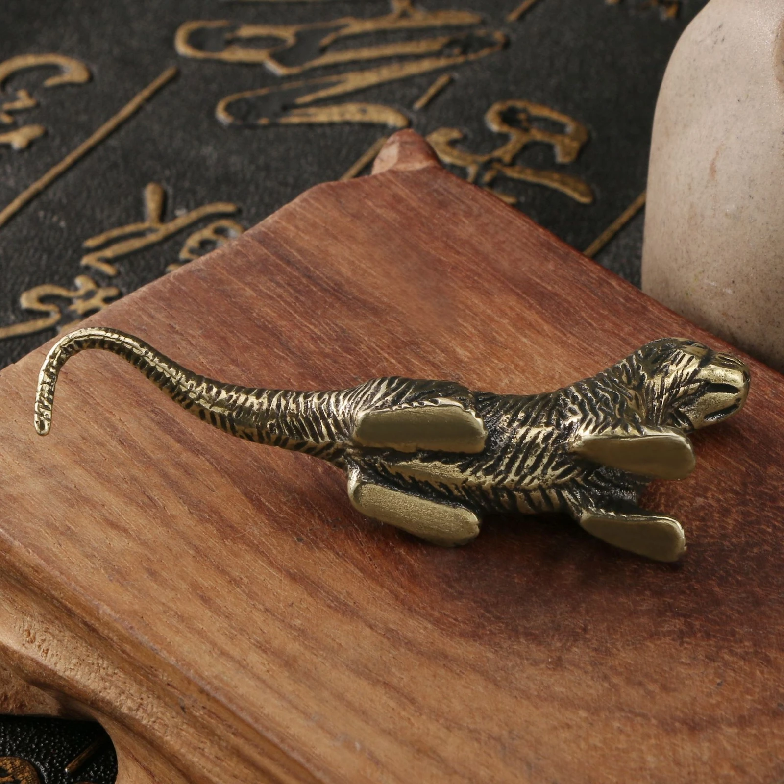Handmade Brass Sea Otter Otter Tabletop Ornament Tea Pet Animal