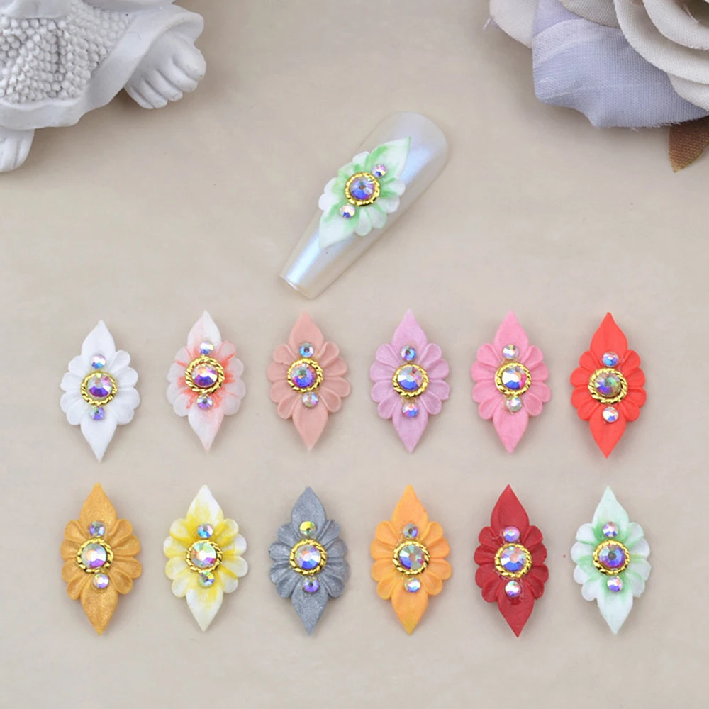 Flores de lujo mezcladas de 5 piezas para decoración de uñas, dijes 3D hechos a mano, flores secas de verano, mariposa, accesorios para uñas Kawaii DIY