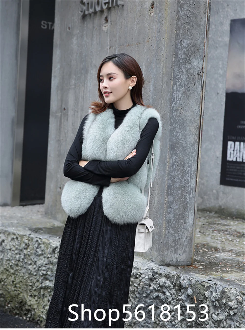 2023 Green New Style Fur Women's Fox Vest Coat