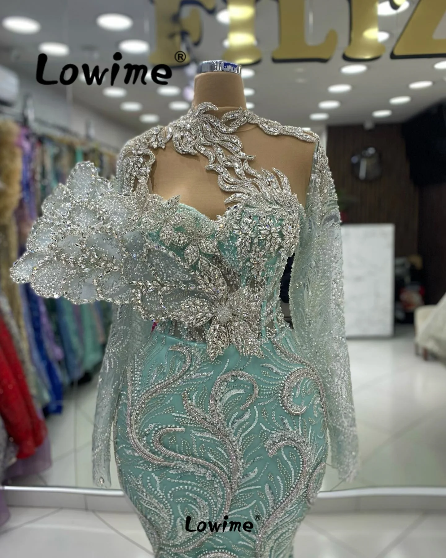 Mint Green Luxury Crystals Long Sleeve Dubai Arabic Evening Dresses 2024 Mermaid Beads Aso Ebi Engagement Gowns Prom Party Dress