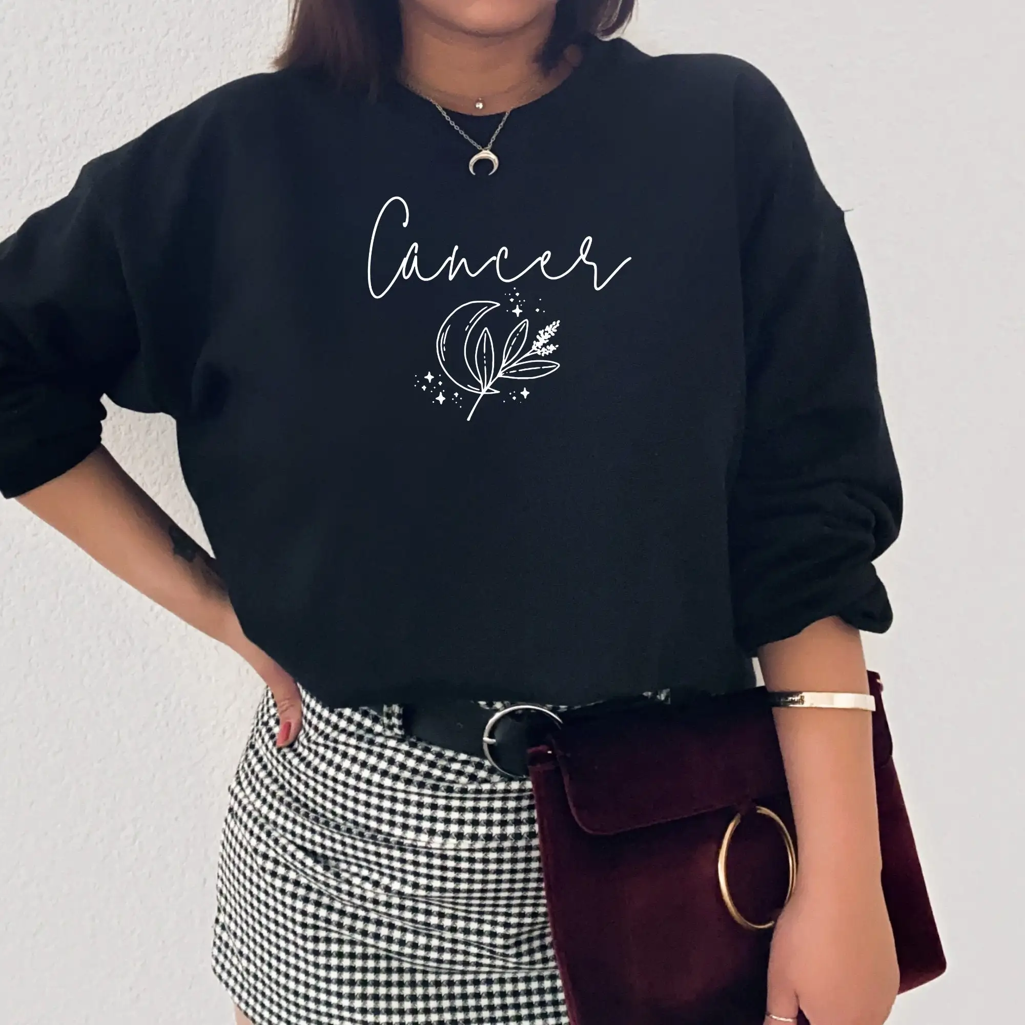 

2023 New Hot Sale Cancer Women Sweatshirt Cancer Zodiac Birthday Gift Female Sweater Freshness Literary Individuality Girl Tops