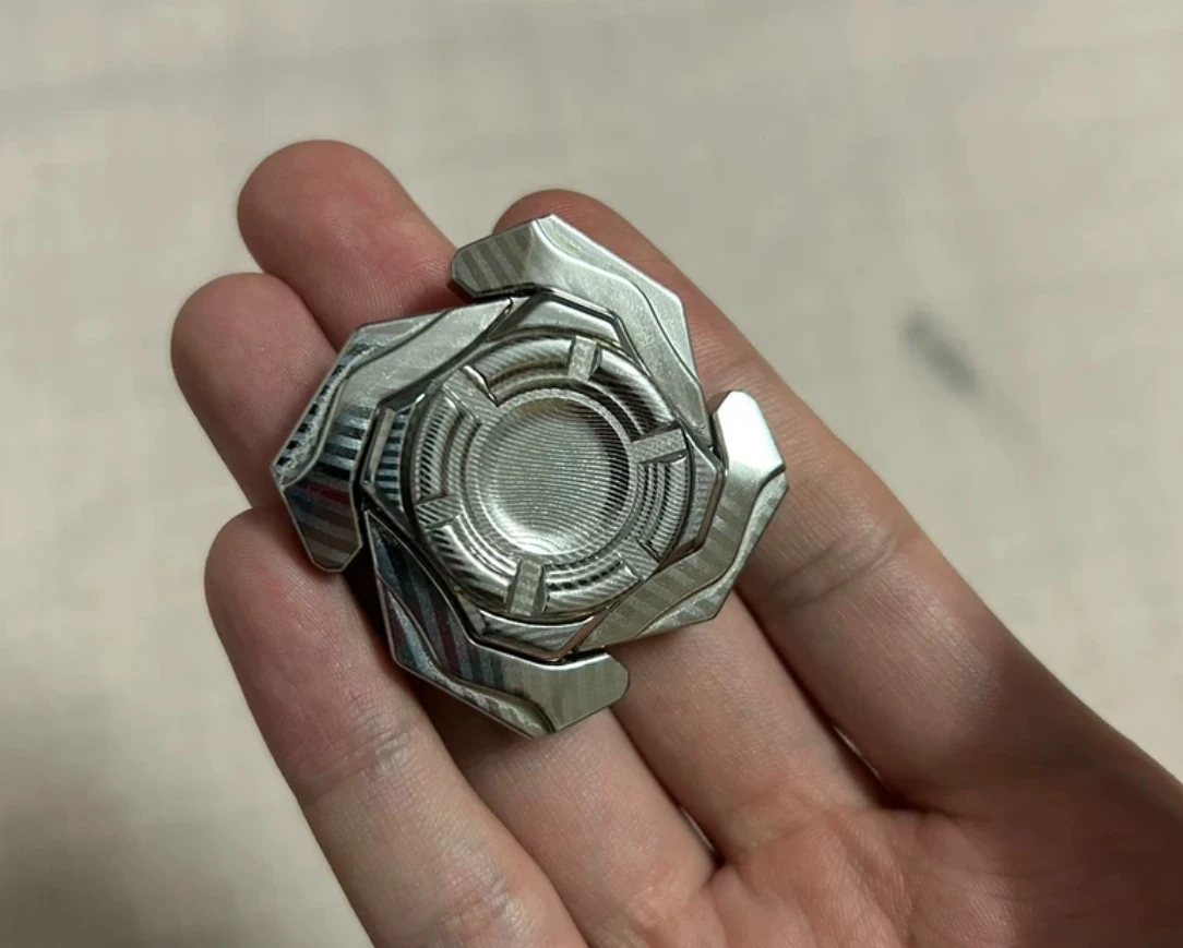 Brinquedo de descompressão EDC Hope dama spinner usado