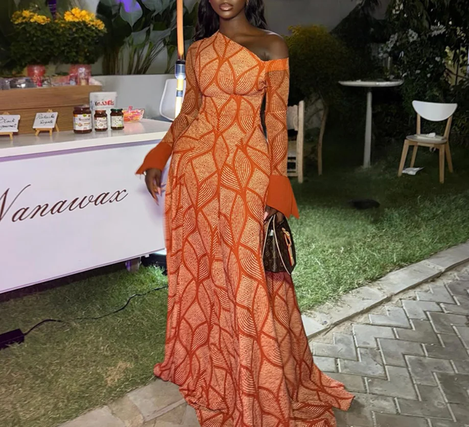 

Fresh Women's Slim Fit Comfortable Commuting A-Line Skirt Printed Single Shoulder Long Sleeved Curved Dress