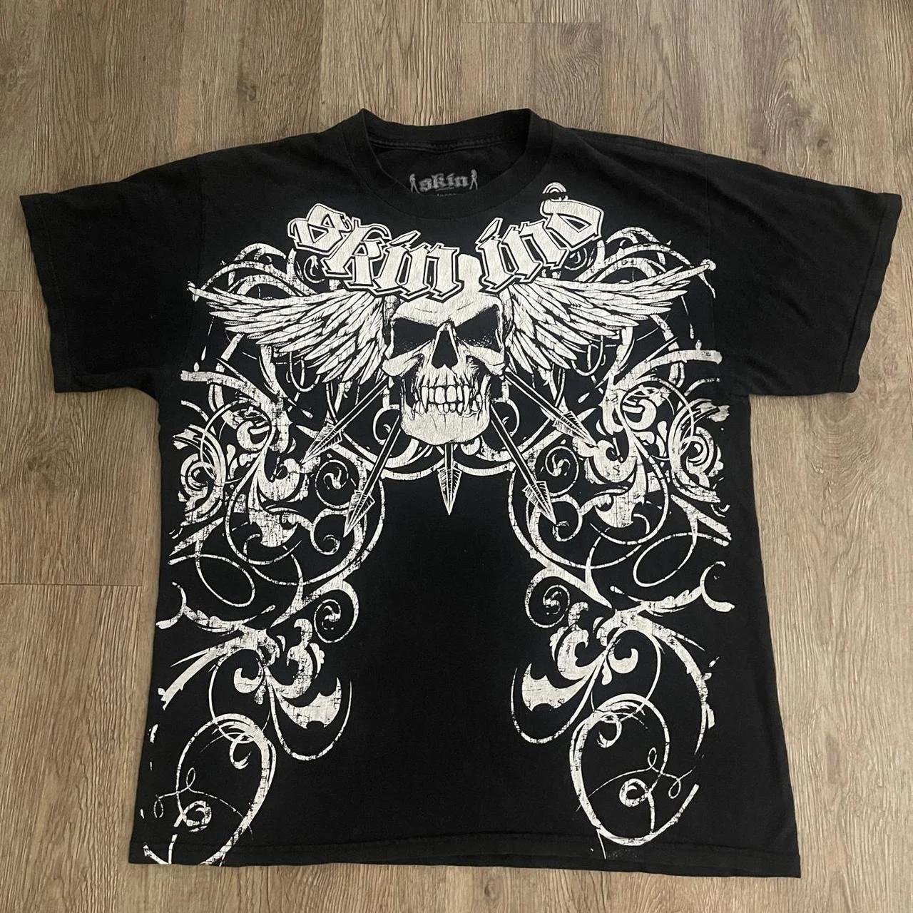 

Y2K Gothic Skull Shirt 2000s Vintage Distressed Print Streetwear Oversized Tee Cotton Blend Unisex Biker Style Dark Loose Fit