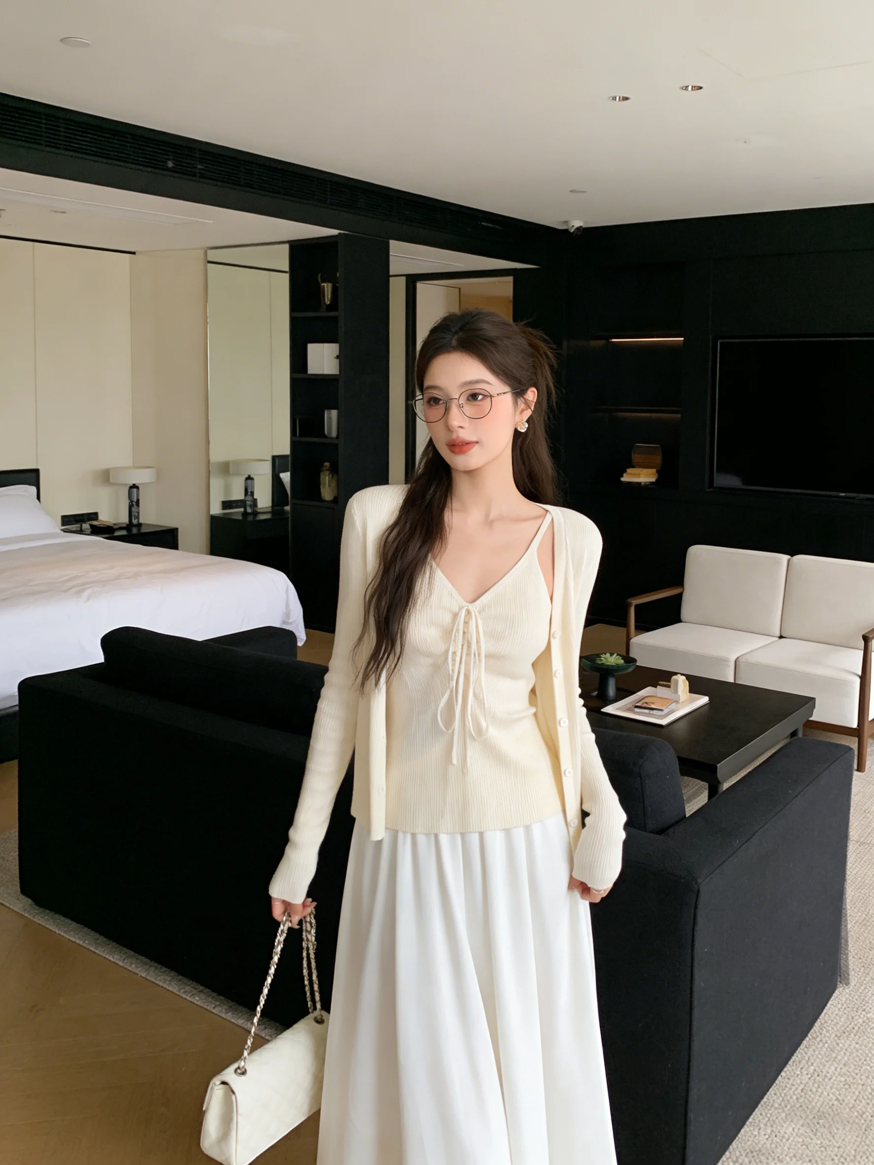 

Мягкий вязаный кардиган с V-образным вырезом, приталенный, в корейском стиле, весенний комплект, легкий, с защитой от солнца, с длинными рукавами, дышащий, для повседневной носки