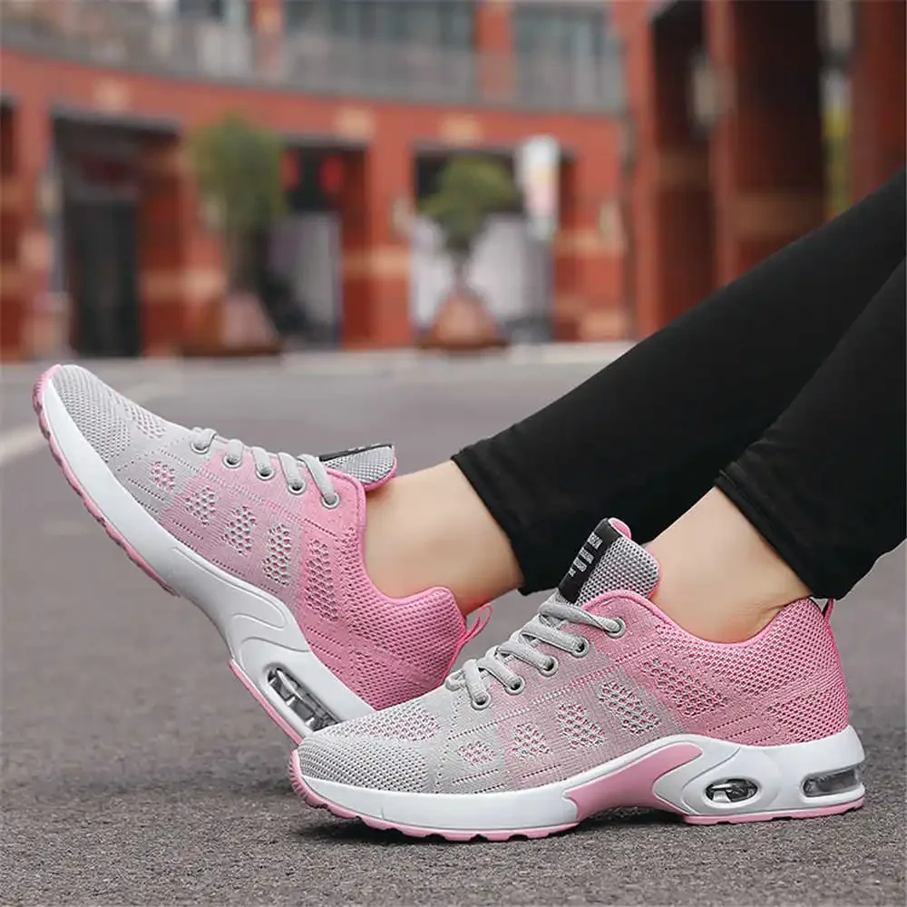 Slip Resistant Knitted Ergonomic Shoes Woman Vulcanize Trend For 2024 Sneakers Woman White Sport Nice Authentic