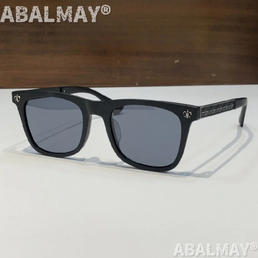 نظارات شمسية عالية الجودة للرجال والنساء من الحجم 53-18-145 من التيتانيوم بتصميم عصري فاخر نظارات شمسية UV400 مع صندوق