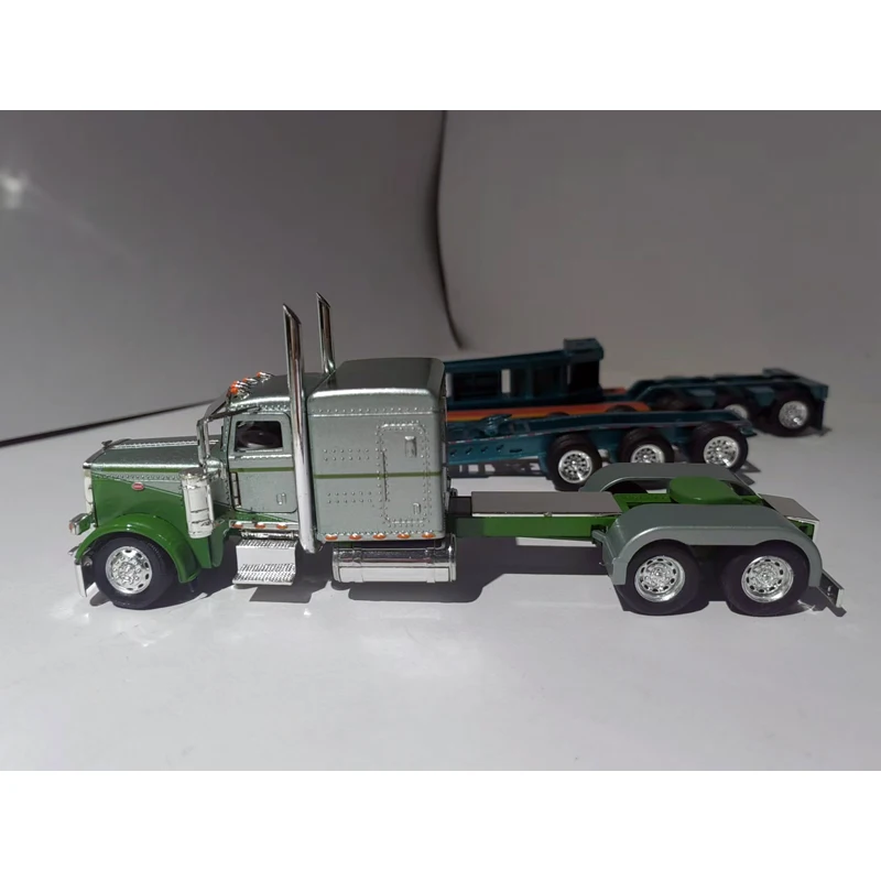 TONKIN REPLICAS 1:53  Peterbilt  Low-Profile Die cast Model Trailer