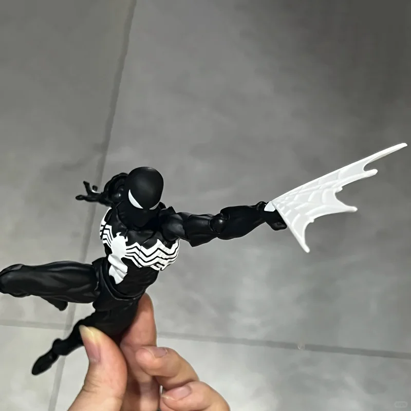

Mess Toys Scarlet Neighbor Scarlet Spider Man Black And Red Battle Suit Jointed Toy Bjd Figure Model Birthday Gift