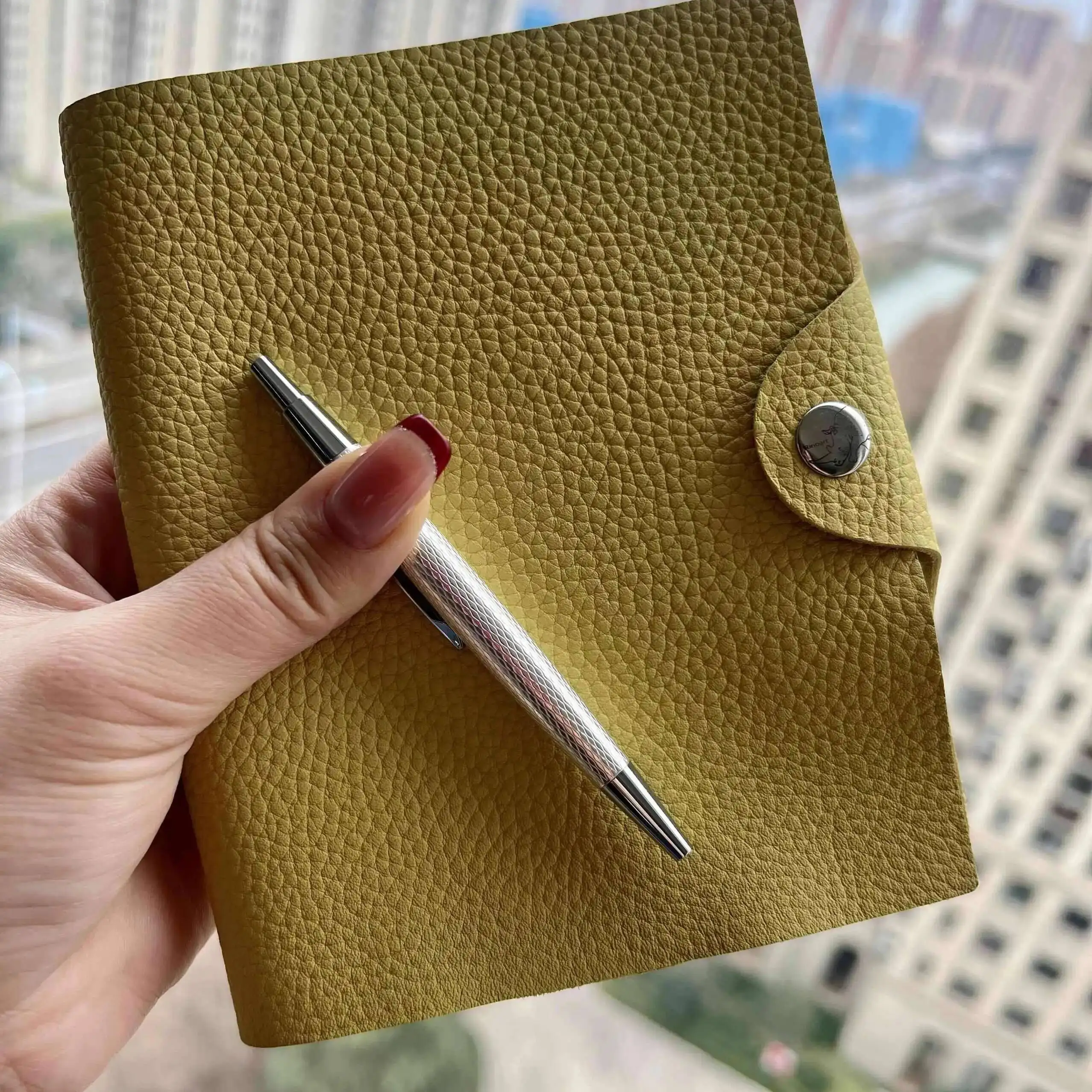 

Mini Automatic Ballpoint Pen Electroplated With Silver, Cute Pocket Signature Pen 0.7mm