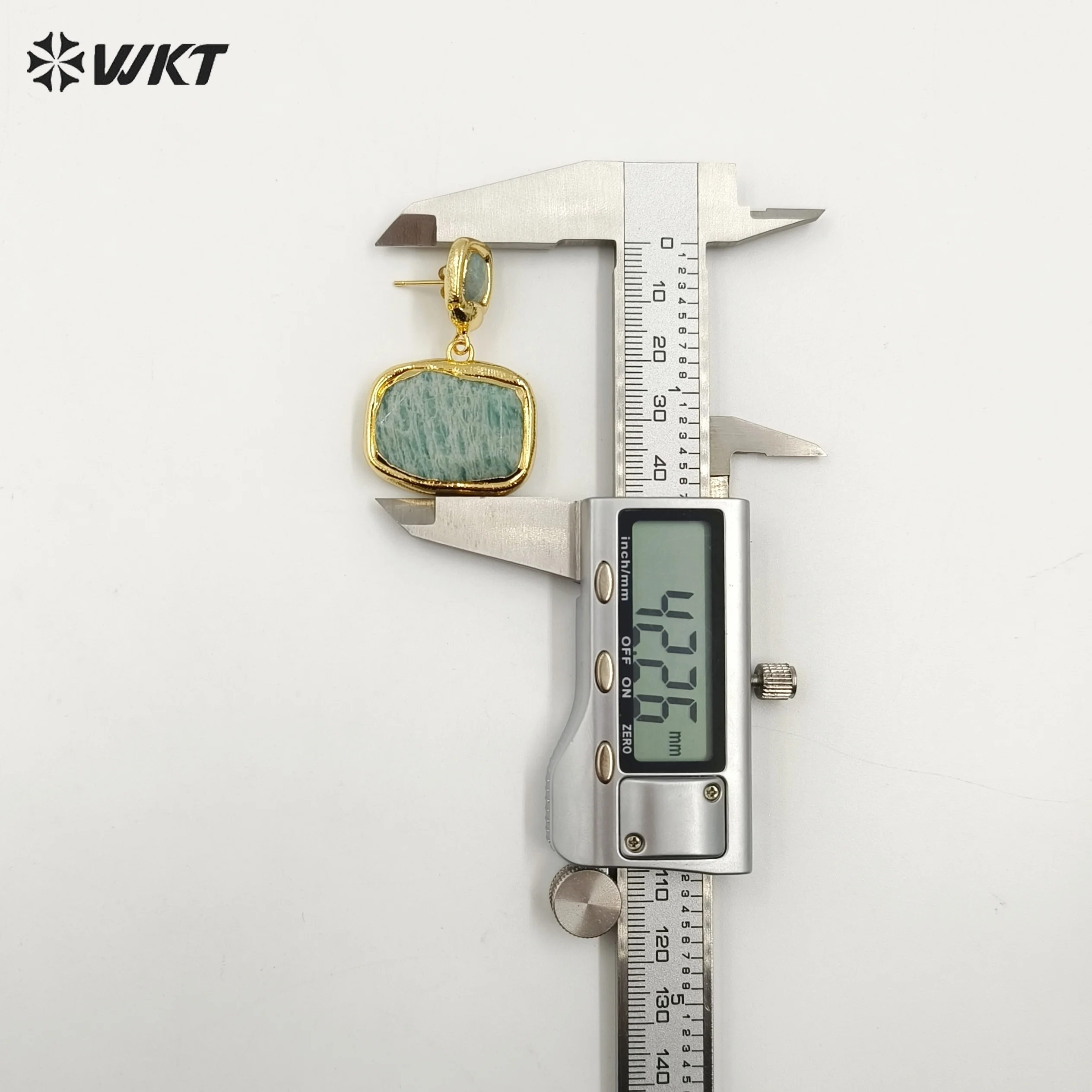 

WT-E753 Новые классические серьги с натуральным амазонитом произвольного цвета, с покрытием из 18-каратного золота, квадратной формы, для женщин, декорированные.