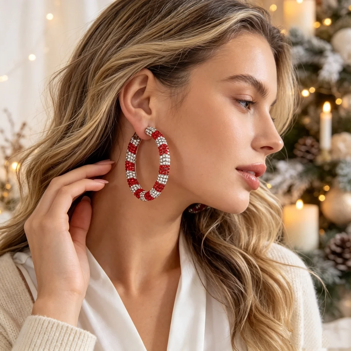 Weihnachtliche Vollrot-Weiß-Strass-Zuckerstangen-Creolen für Damen, Glänzende Gedrehte Streifen-Kreis-Ohrringe Schmuck – Detail 13