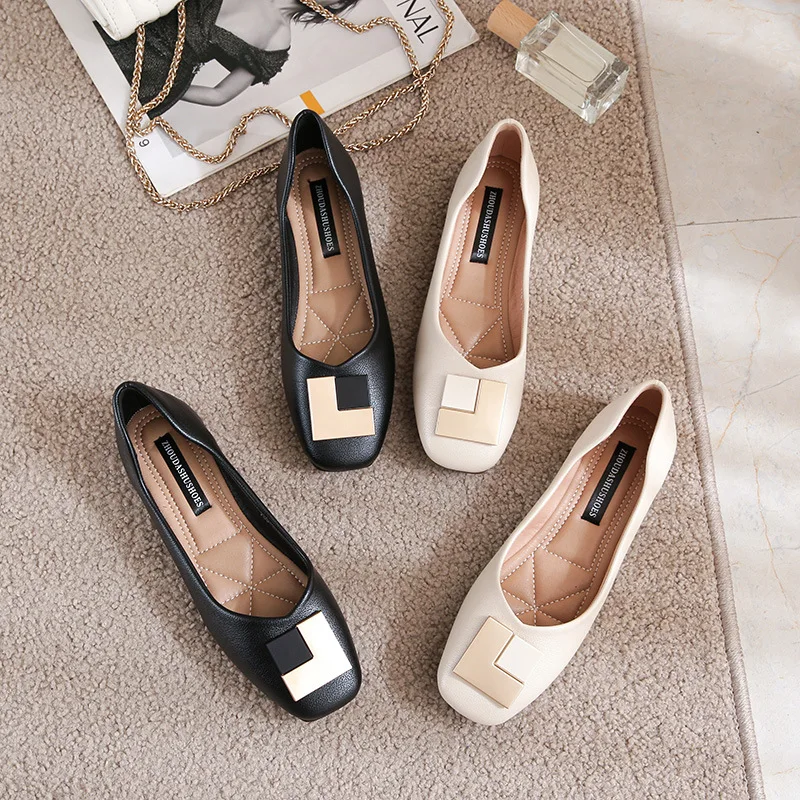 Plus Size 33-43 Women Flats Low Heel Pumps Office Lady Basic Loafer Shoes Buckle Chain Soft Soles Slip on Girls Fashion A68