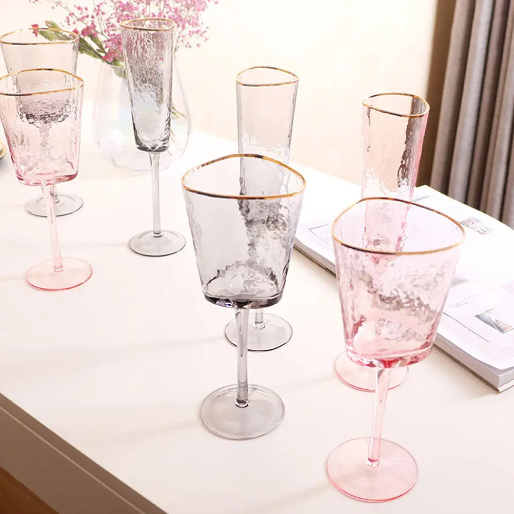 

1Pcs Golden Wine Glass Cup Elegant High-Foot Craftsmanship Smooth Surface Non-Toxic Safe Goblet for Home Bar Restaurant Party