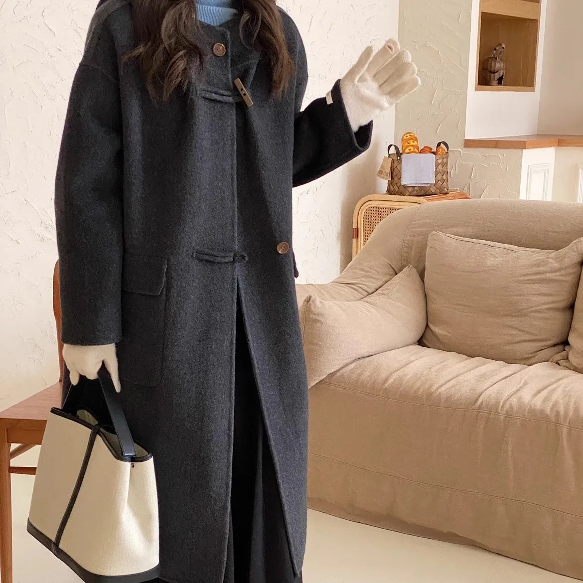 Hooded H version double-sided wool coat, long loose thickened warm winter cashmere horn buckle jacket for women