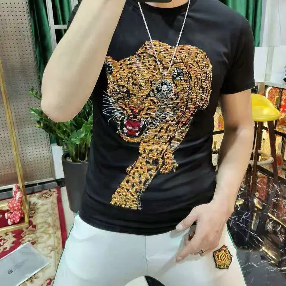 2024 Streetwear Mens Autumn Brilliant Tiger Diamond T Shirt For Men Elastic Cotton Short Sleeve Tees Man Designer T-shirts