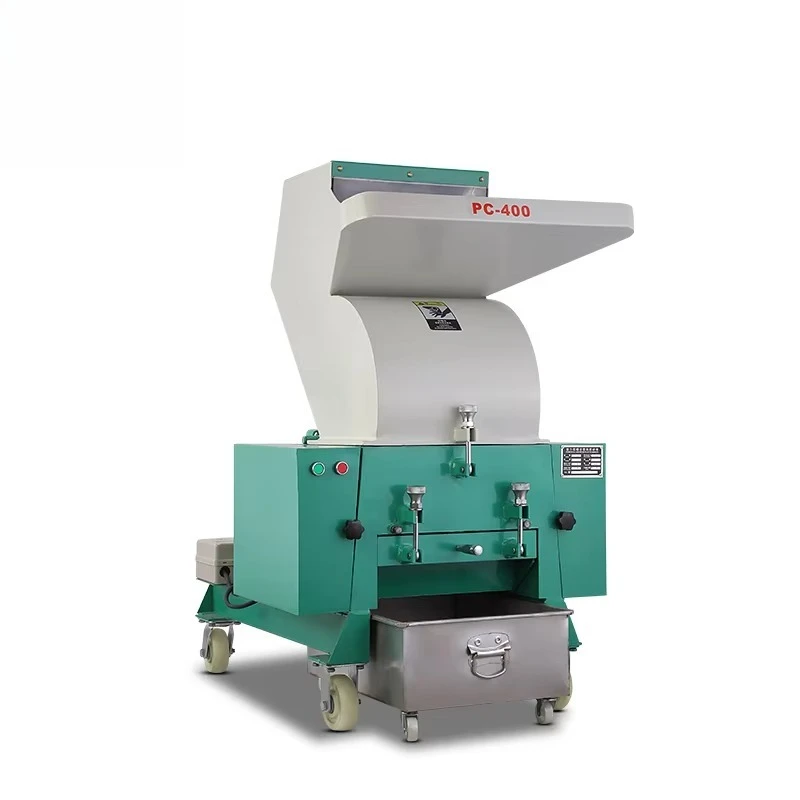 

China Plastic Crusher Manufacturer PC300 5.5kW Machine for PET Bottles And Films - Efficient Recycling Solution