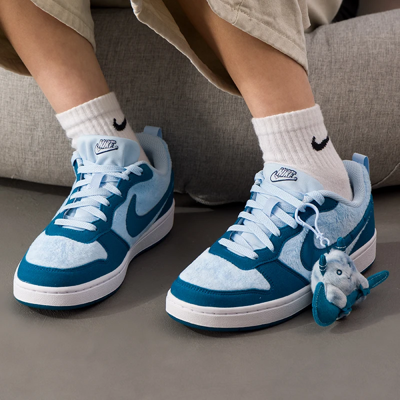 Nike Court Borough Low Zapatillas deportivas universales para niños y mujeres, zapatillas bajas modernas y cómodas, zapatos casuales resistentes al desgaste Im7167-441