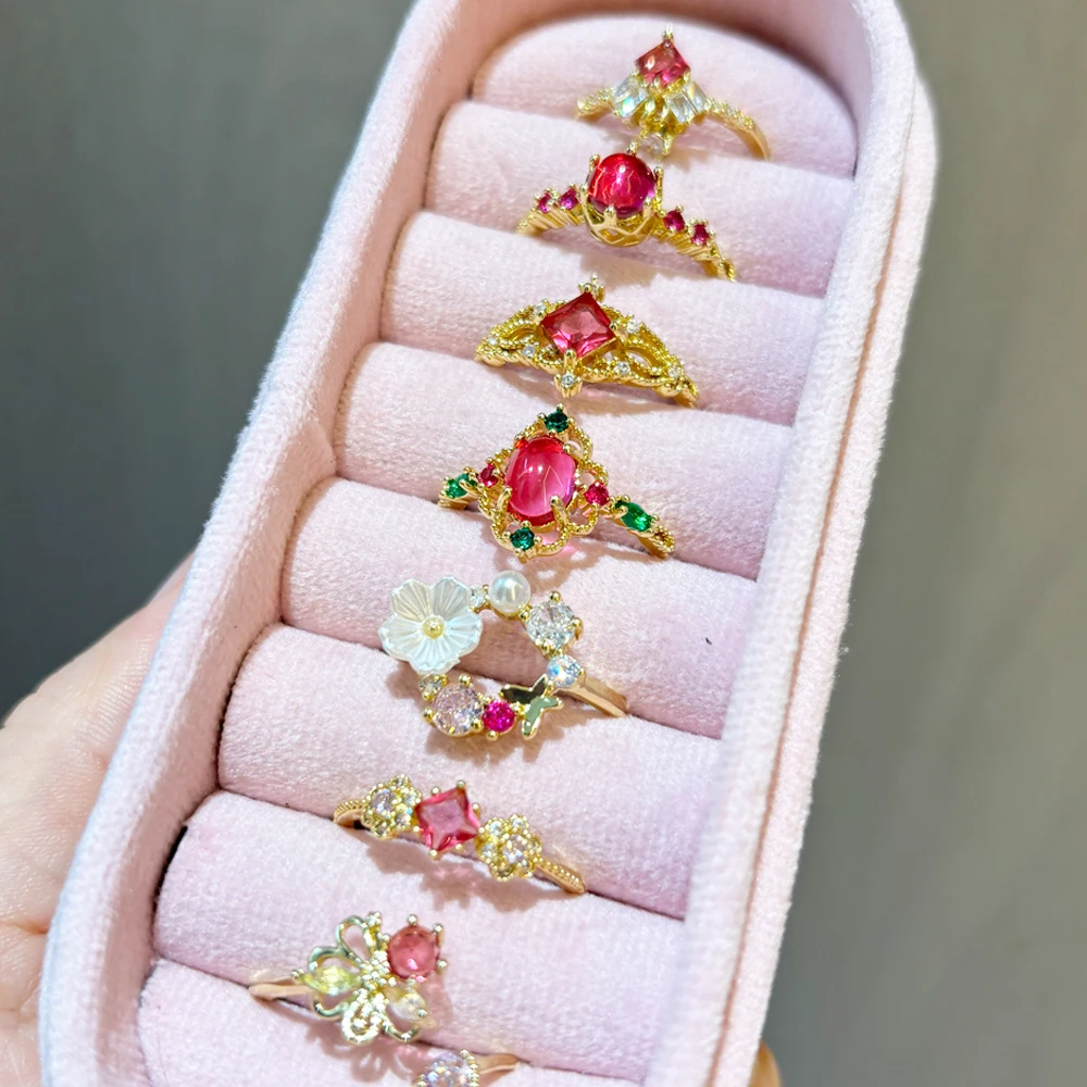 Vintage Rote Rubin-Zirkon Vergoldete Ringe für Frauen Muschel-Blumen-Perlen Offener Verstellbarer Ring Luxus Party Fingerschmuck Geschenk