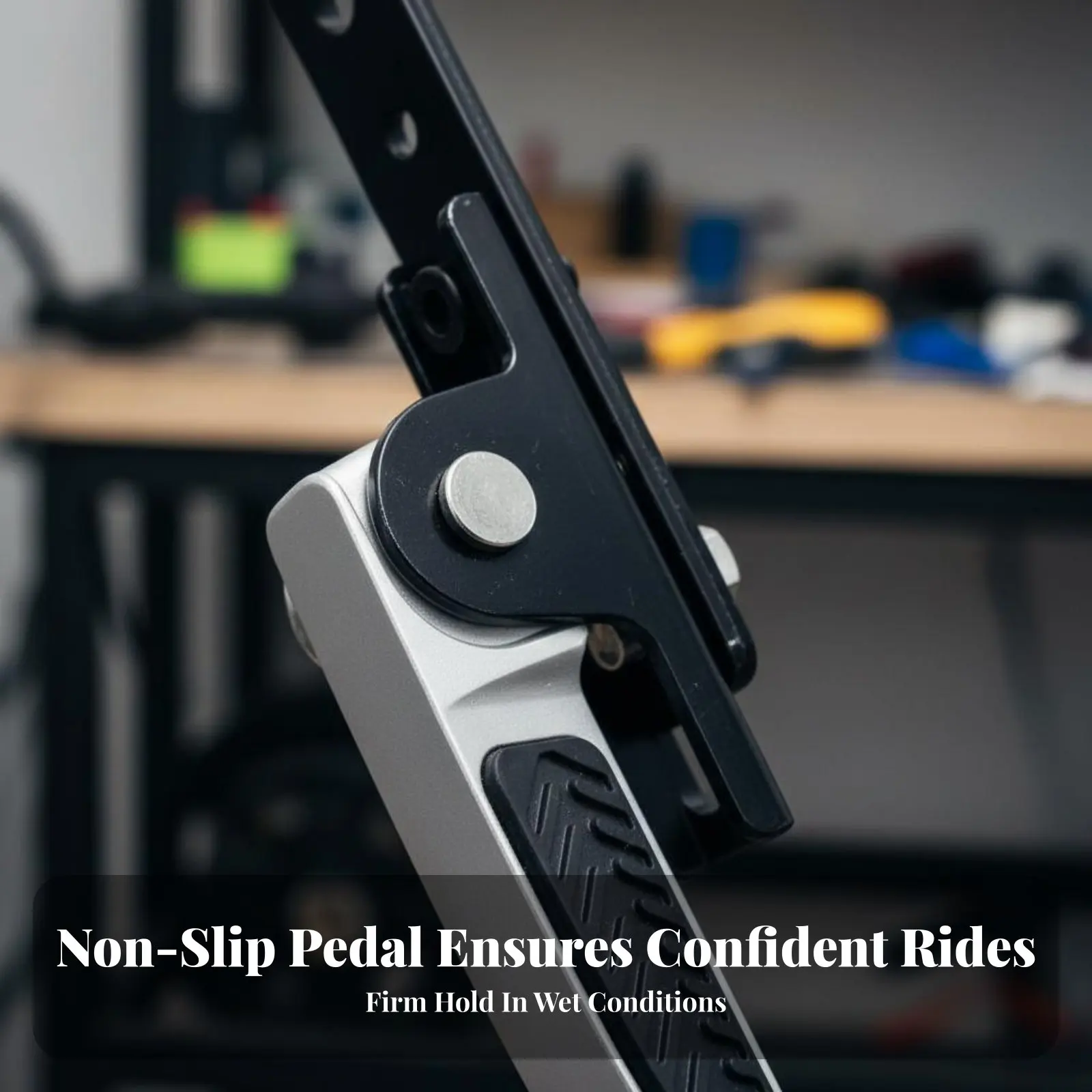 2 Pieces Electric Scooter Passenger Foot Peg Easy to Install Rear Seat Foot Pedal Foldable Rear Footrest Anti-Slip Surface