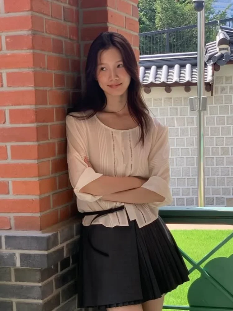 

Tannatins Women's Cotton irt round Ne Embellied Striped Silk Single Button Slim Fit Casual Sle Long Sve Top