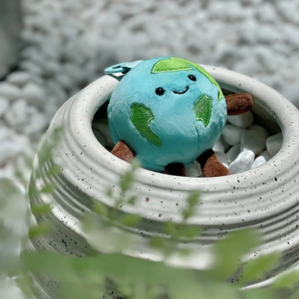 Hot Sale Cute Smile Earth Plush Toys Full Cotton Stuffed Cartoon Earth Pendants Funny Keychain Bags Decor Kawaii Car Interior