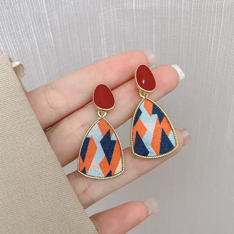 Geometric Triangle Enamel Patchwork Contrast Color Drop Earrings for Women Temperament Simple Korean Sweet Girl Friend Jewelry