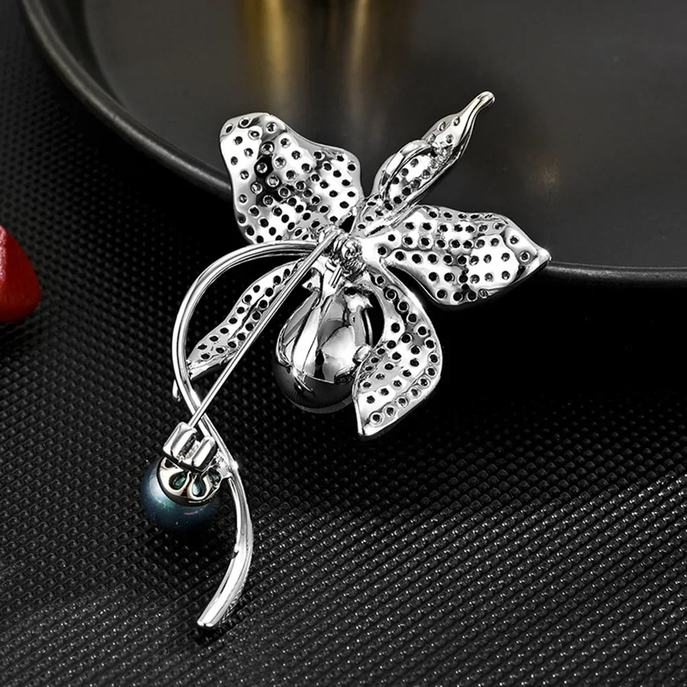 Purple Rhinestone Lily Brooch Exquisite Plant and Flower Brooches Jewelry Women's Clothes Dresses Coats Pins Accessories Gifts