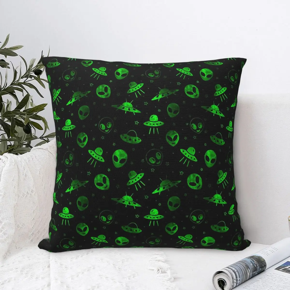 

Aliens And UFOs Pattern Pillowcase Pillows Cover Cushion Comfort Throw Pillow Sofa Decorative Cushions Used for Home Bedroom