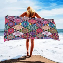 Serviette de plage en microcarence à motif mandala, douce, absorbante, à séchage rapide, parfaite pour la natation, le camping et la baignade