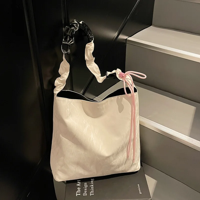 

Большая сумка нового дизайна, высококачественная легкая роскошная популярная сумка для женщин, ручные дорожные сумки на одно плечо