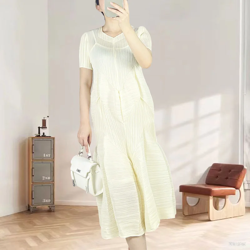 

Miyake Dresses 2025 Summer Premium Pleats Women's Solid Colour Plus Size Long Design Niche Large Size Pleated Pod Skirt