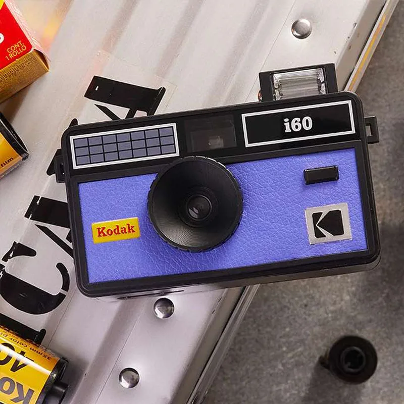 Kodak I60 Fool Film Camera Retro 135 Film Camera Idiot Machine Non jetable caméra sangle Flash (jaune et violet) pour les cadeaux