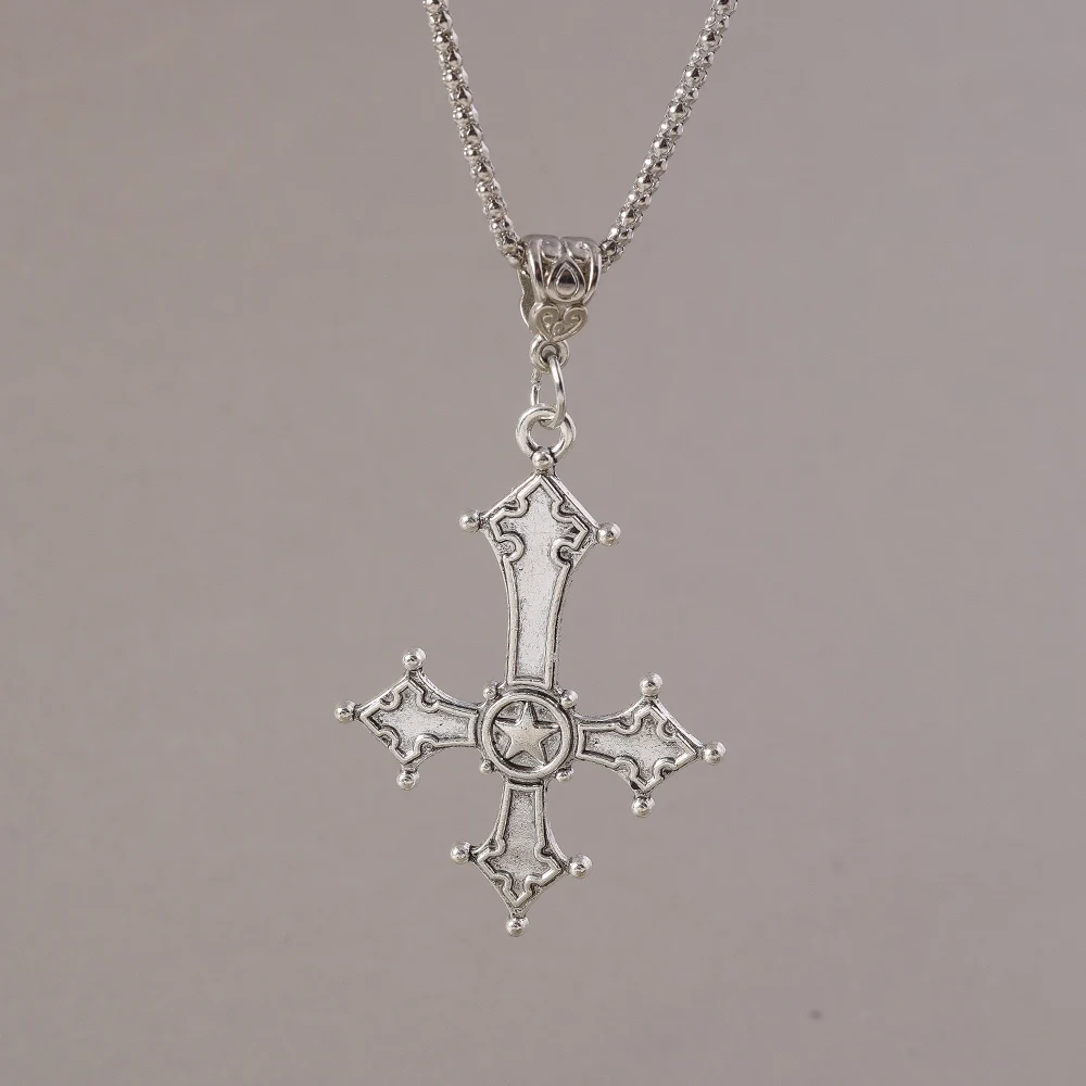 Aihua Gothic Steampunk Inverted Cross Halskette für Frauen Männer Popcorn Kette Persönlichkeit Hip Hop Punk Kruzifix Halskette Schmuck – Detail 2