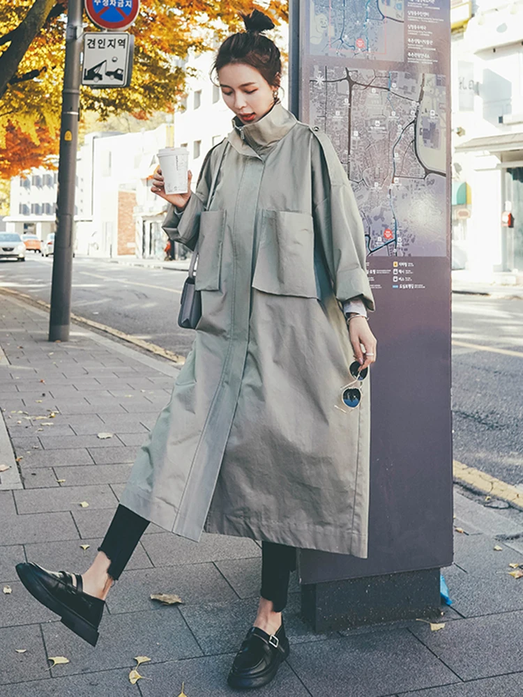 LANMREM Spring Fashion Loose Long Windbreaker Women Stand Collar Pockets Solid Color Trench Coat 2024 New Clothing 2AA4907