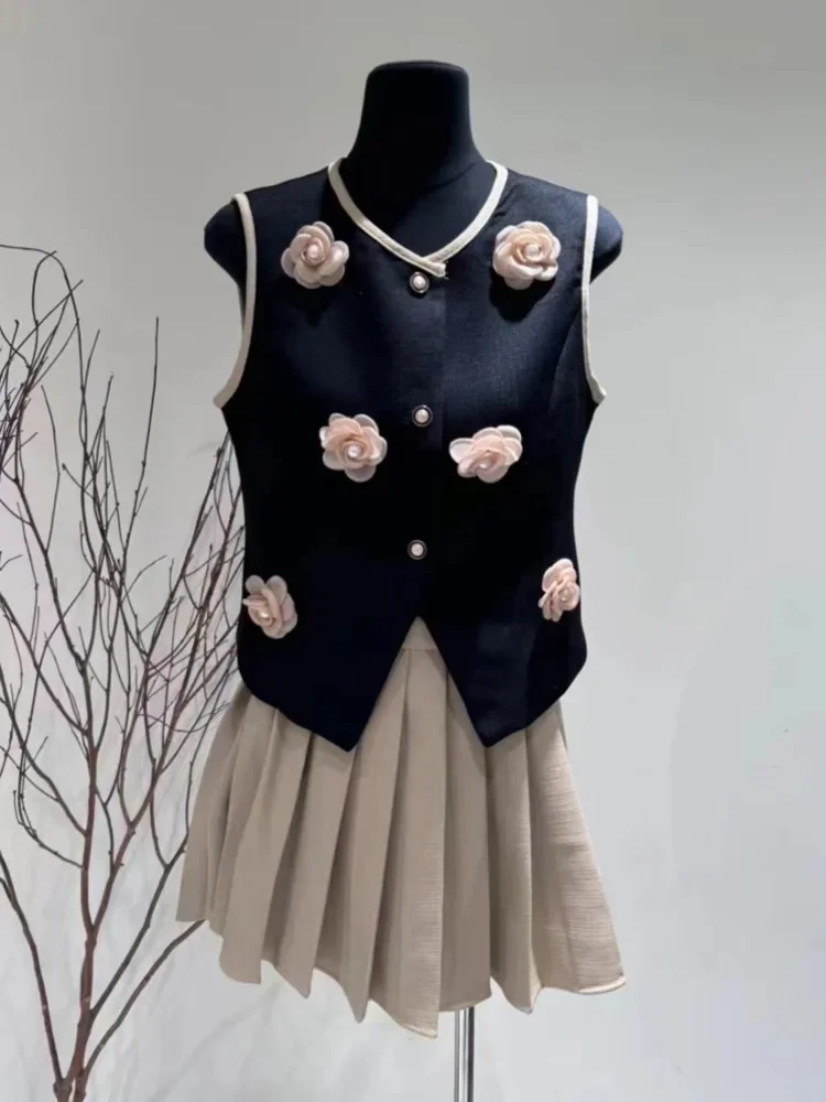 

Модный комплект из 2 предметов для женщин, жилет с 3D цветами, топ + плиссированная юбка, костюмы Conjuntos Cortos, высокое качество, новый летний маленький ароматный комплект