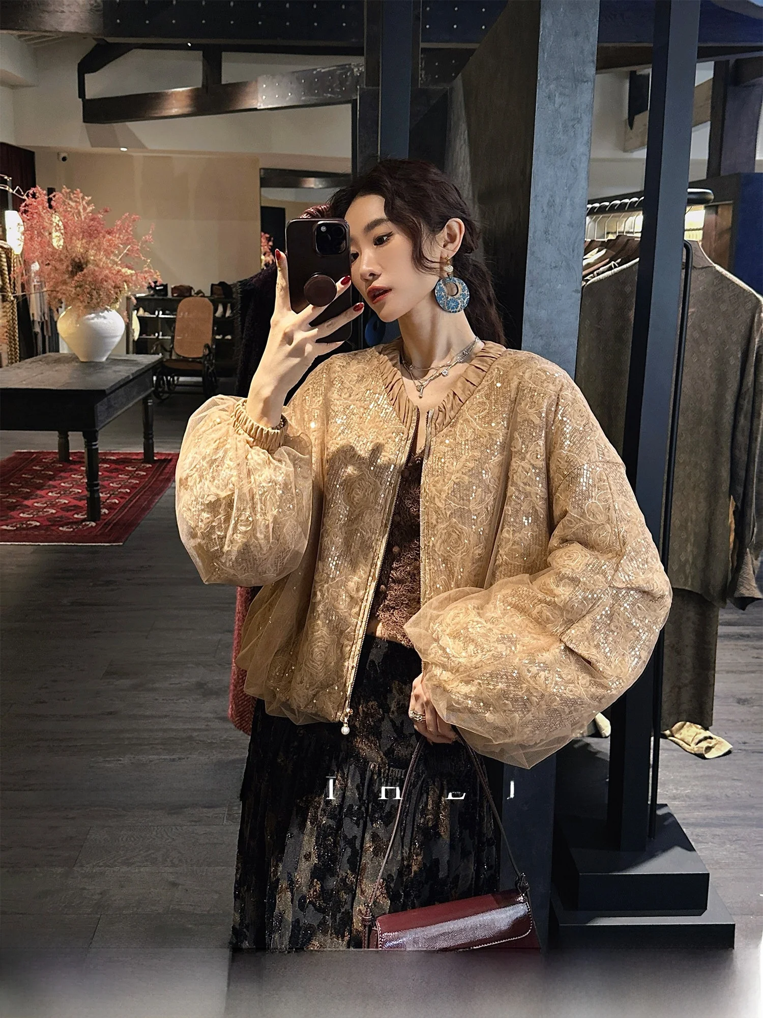 

Женская зимняя блузка Sanji Bla Flower в новом китайском стиле, расшитая бисером, из хлопка, очень красивая, в национальном стиле