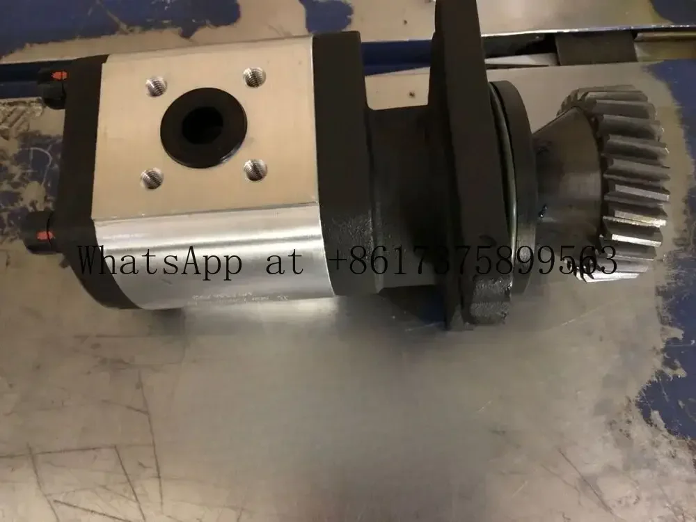 Premium Tractor Spare Parts 51331148 Hydraulic Lift Gear Pump Assemb