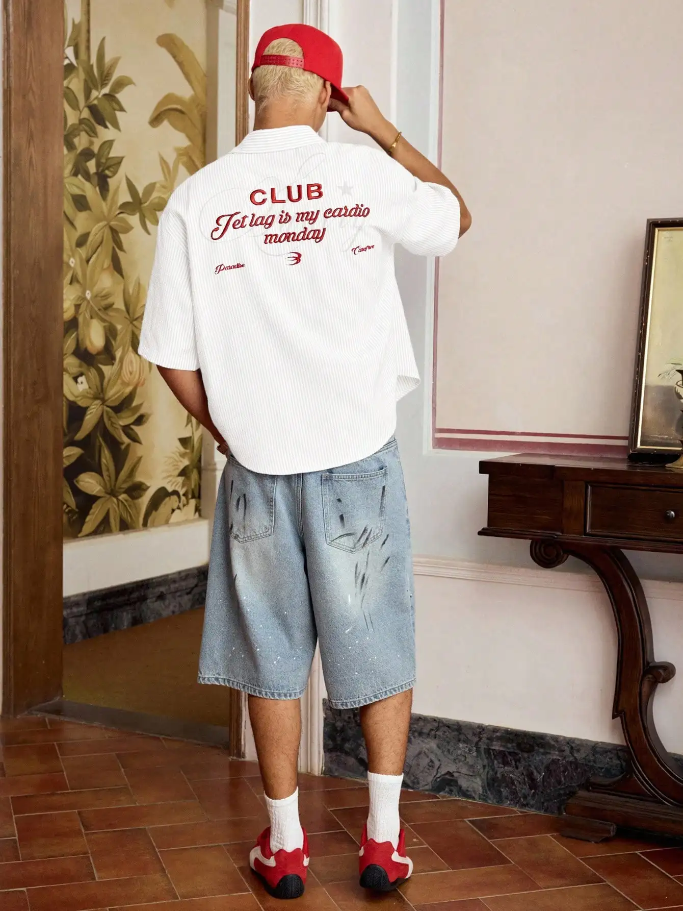 

Men's Woven Loose Striped Short Sleeve Casual Shirt with Back Graphic