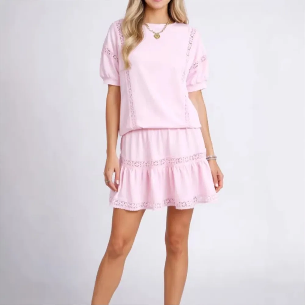 

Fashion Lace Patchwork Short-sleeved Top Skirt Set Women's 2piece Summer Design Loose Wide Hem Elegant Female Vacation Dress Set