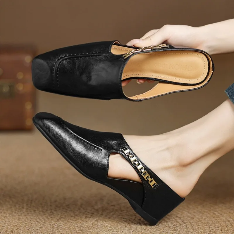 

French Elegant Hollow Out Head Cover Slippers Women's 2026 New Outdoor Wear Heel Mules Slope Heel Sandals Modern