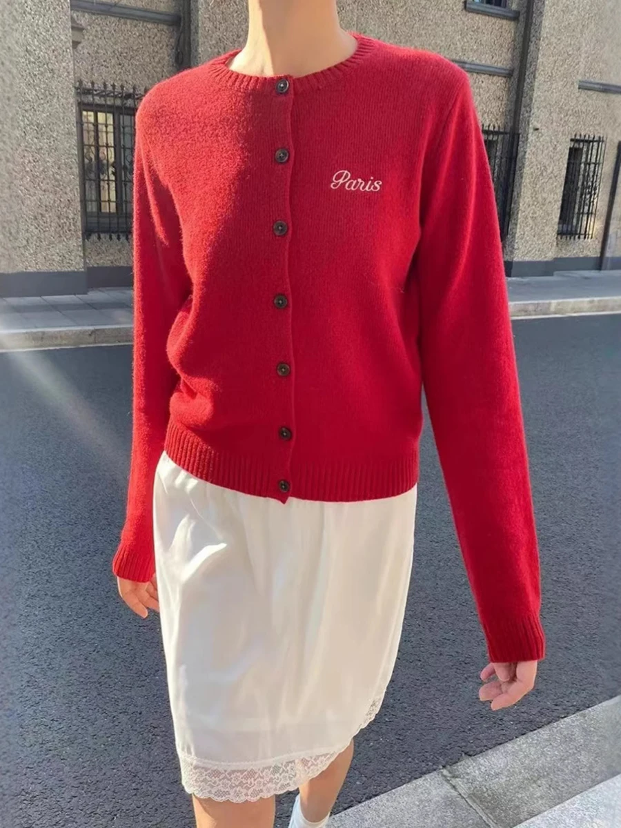 Cardigan lavorato a maglia con ricamo a lettera Donna Nuovo maglione monopetto con scollo a O Capispalla Streetwear Moda maglione rosso a maniche lunghe Y2k