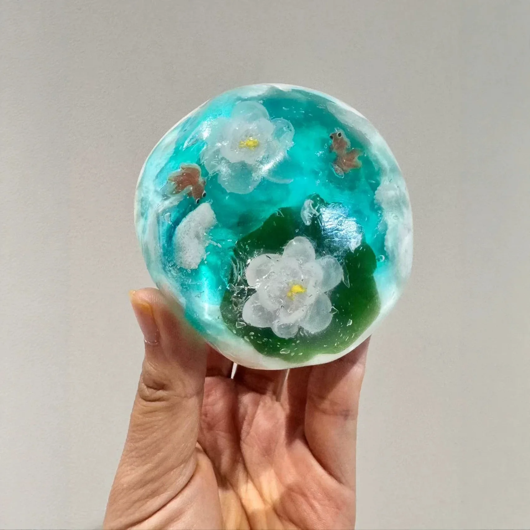 Little Lotus Pond Vaseline Crispy Stress Balls Squishy Crunch Squishy Soft Gel Fidget Toy with Stepping on Snow Sound for Adult image 3
