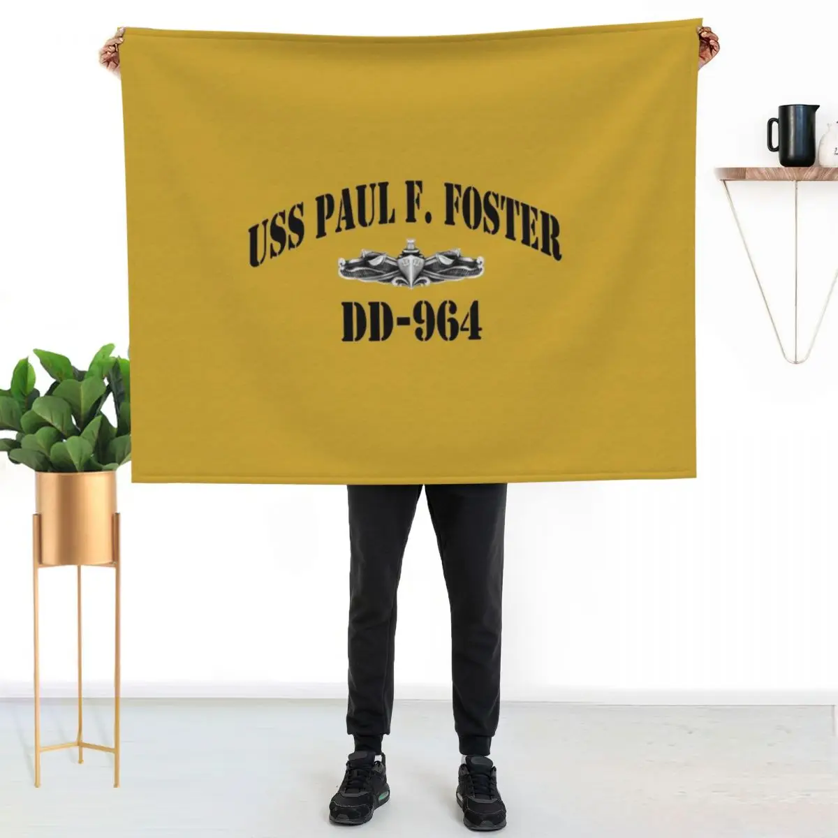 USS PAUL F. FOSTER (DD-964) SHIP'S STORE Throw Blanket For Sofa Thin Plush blankets ands heavy to sleep Picnic Blankets