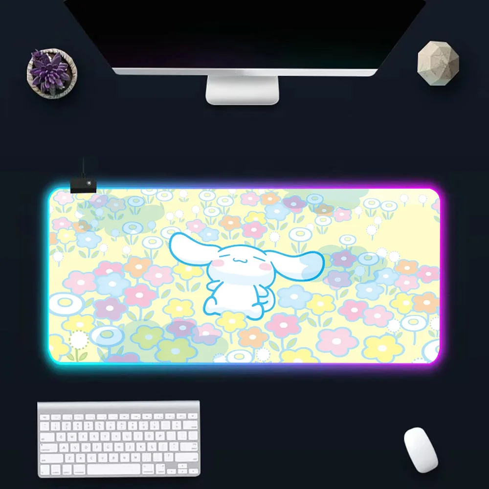 Tapis de souris Sanrios Cinnamoroll RGB PC Gamer, tapis de clavier, sous-souris LED, tapis lumineux, caoutchouc, ordinateur de jeu