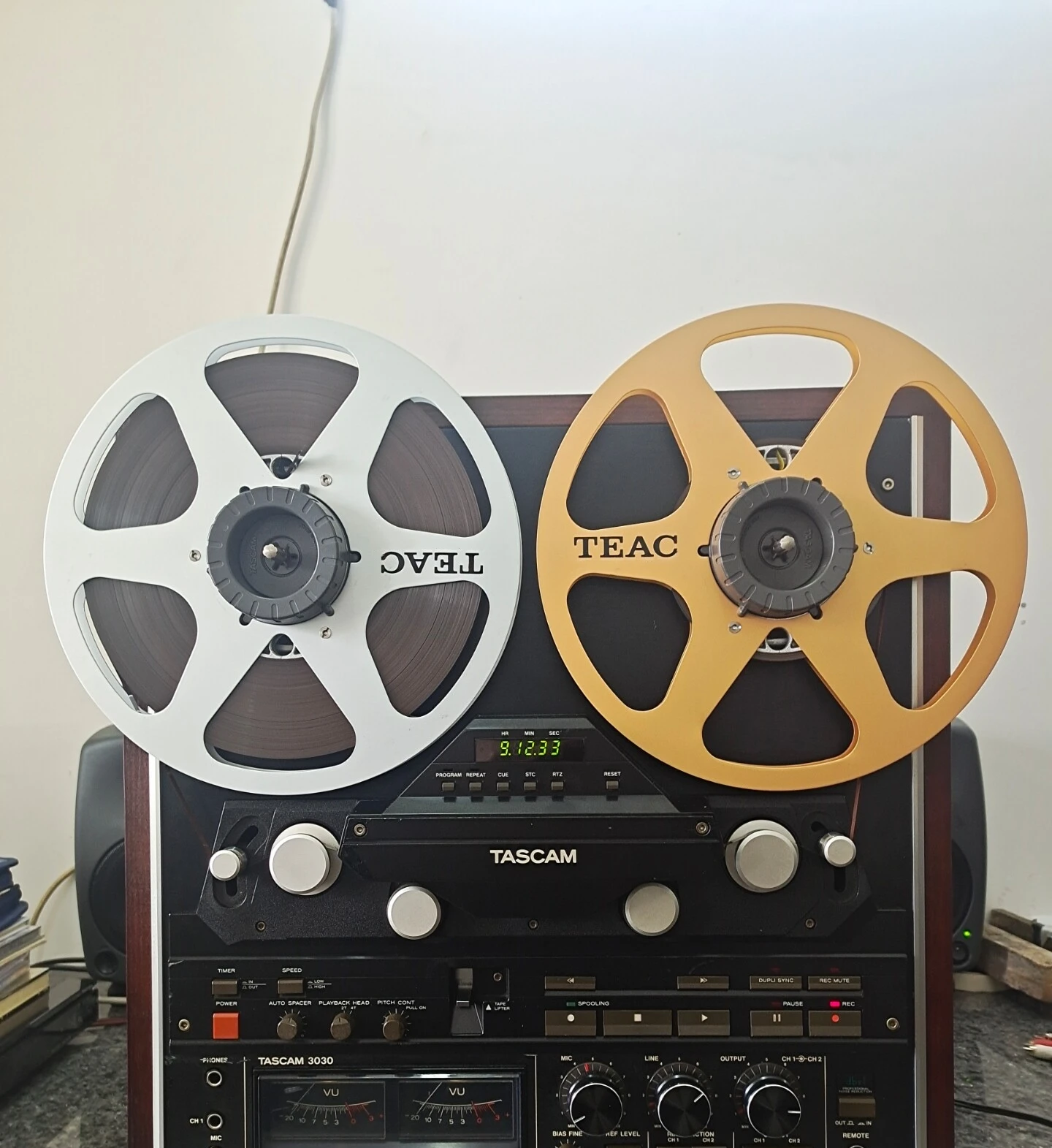 Imagem -02 - Teac-áudio Analógico Metal Tape Reel Novidades Open Reel Nab Hub Alumínio Tamakeup Reel por Teac 105 x 4