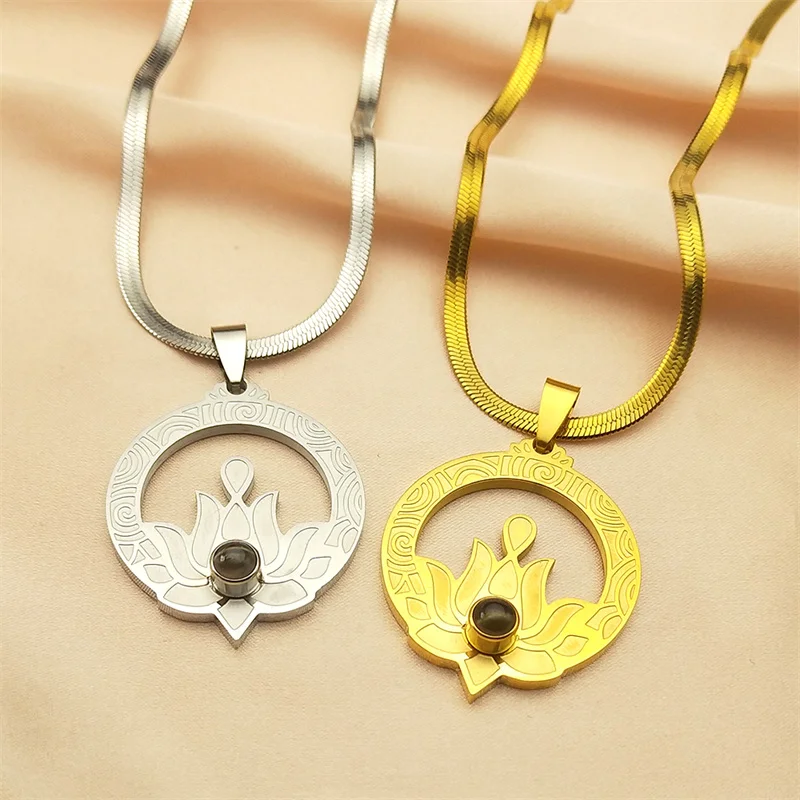 

Lotus Buddhism Six Word Mantra Projection Pendant Necklace for Men Women Stainless Steel Gold Color Blade Chain Buddhist Jewelry