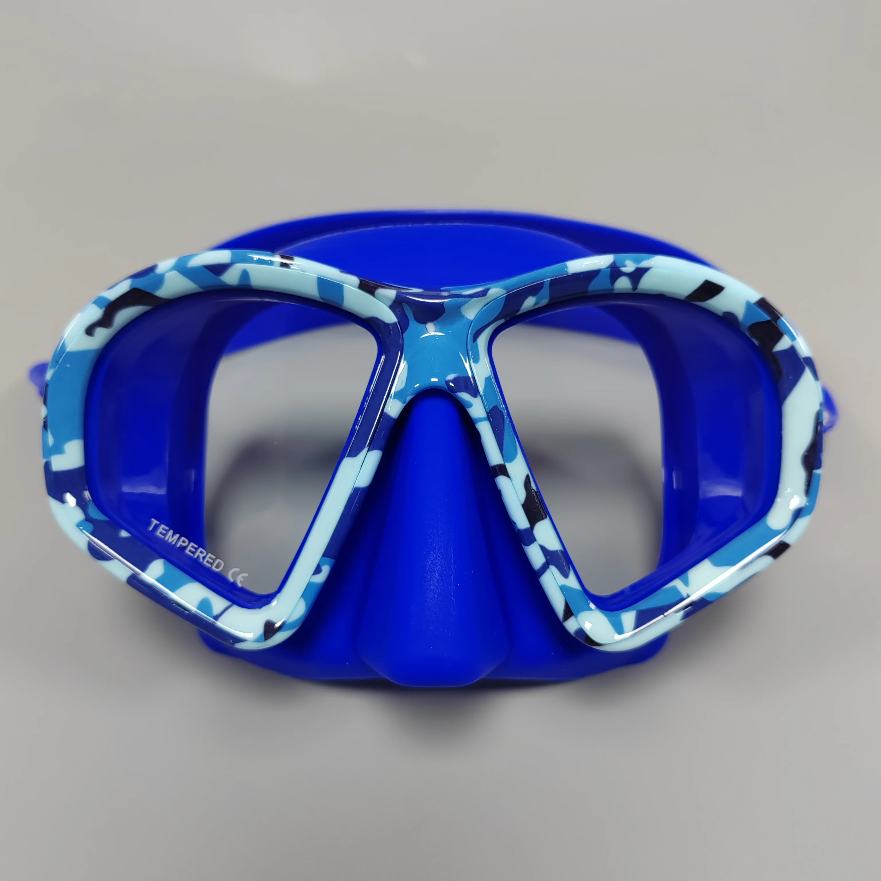 Adult Scuba Diving Mask Silicone Diving Goggles Scuba Diving Goggles Swimming Equipment Swimming Tools