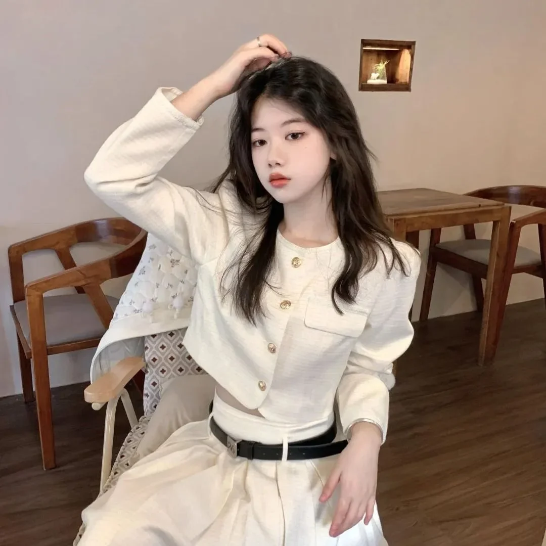 韓国風白長袖カレッジ風コートプリーツロングスカートツーピーススーツレディース秋服